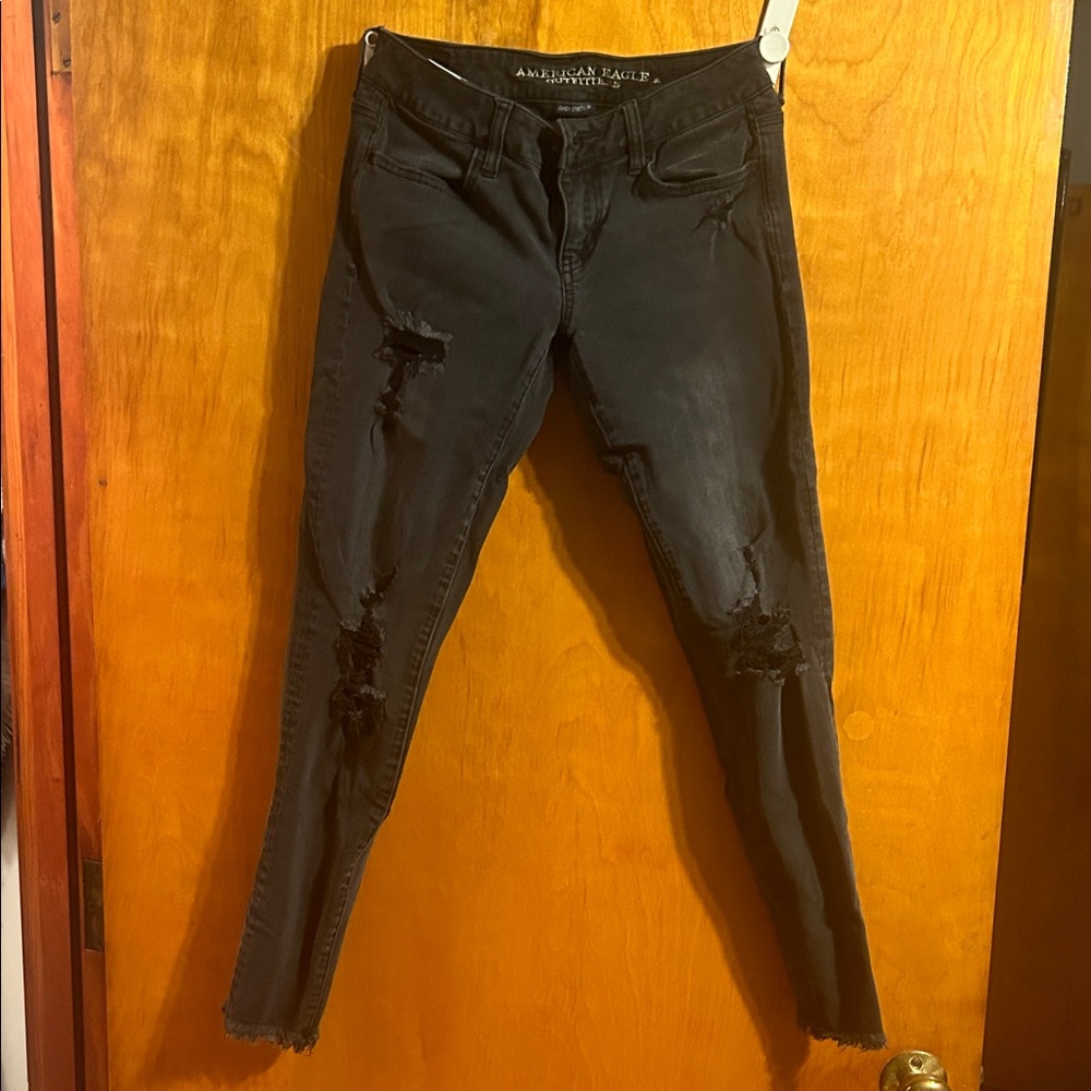American Eagle Outfitters Women's Dark Gray Distressed Skinny Jeans